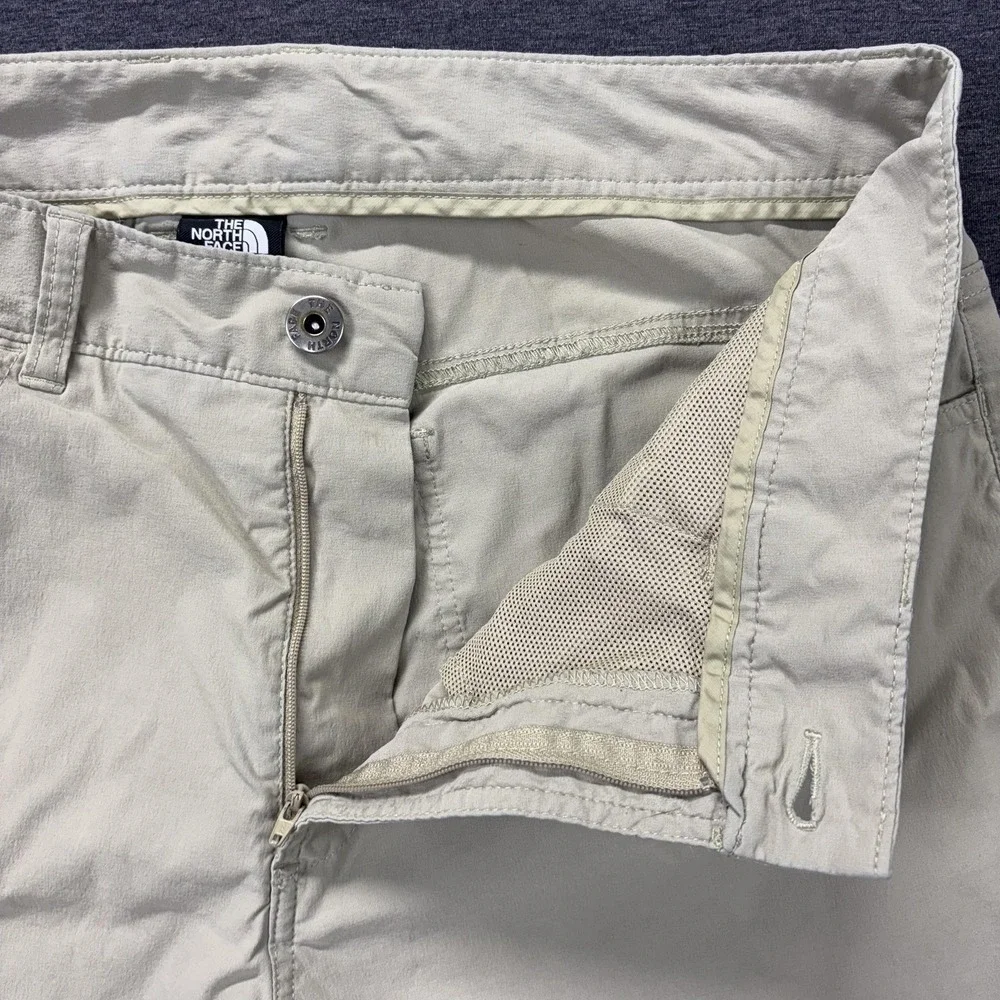 The North Face Pants Mens 36x31 Beige Nylon Stretch Hiking Travel Khaki Chino‎